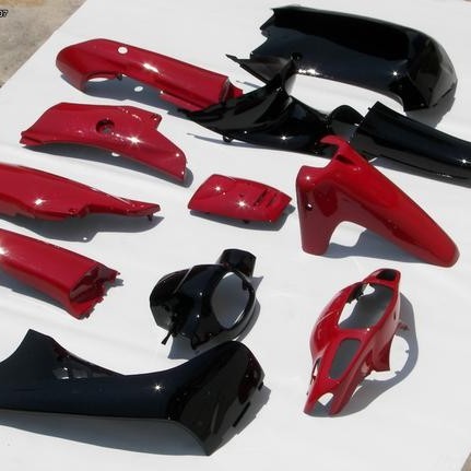 ΠΛΑΣΤΙΚΑ ΣΕΤ MODENAS KRISS II ΚΟΚΚΙΝΟ-ΜΑΥΡΟ 12 ΤΕΜΑΧΙΩΝ HLD ΜΑΛΑΙΣΙΑΣ