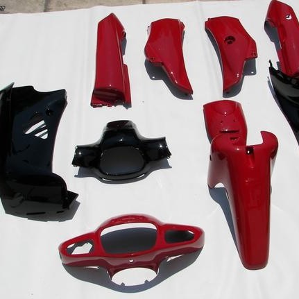 ΠΛΑΣΤΙΚΑ ΣΕΤ MODENAS KRISS II ΚΟΚΚΙΝΟ-ΜΑΥΡΟ 12 ΤΕΜΑΧΙΩΝ HLD ΜΑΛΑΙΣΙΑΣ