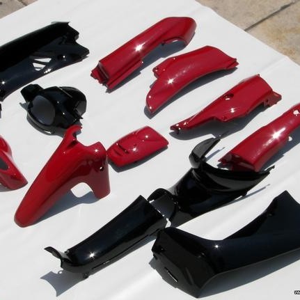 ΚΙΤ ΠΛΑΣΤΙΚΩΝ MODENAS KRISS II ΚΟΚΚΙΝΟ-ΜΑΥΡΟ 12 ΤΕΜΑΧΙΩΝ HLD ΜΑΛΑΙΣΙΑΣ
