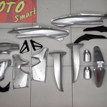 ΠΛΑΣΤΙΚΑ ΣΕΤ MODENAS  KRISTAR 125 ΑΣΗΜΙ ΓΝΗΣΙΟ